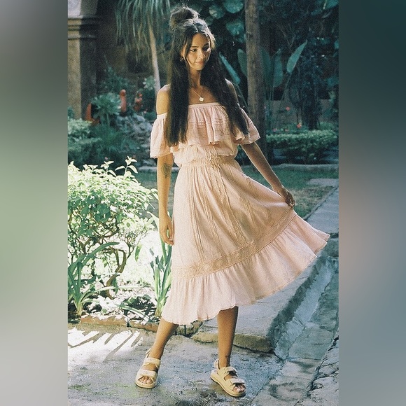 Free People X SPELL Cassie Lace gown in Petal Size XL - Picture 4 of 15